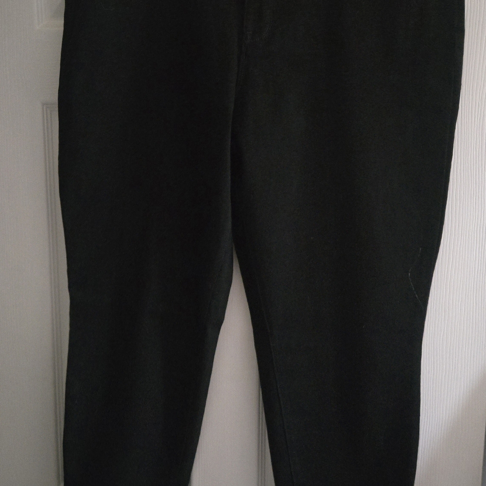Black Women's Skinny Jeans